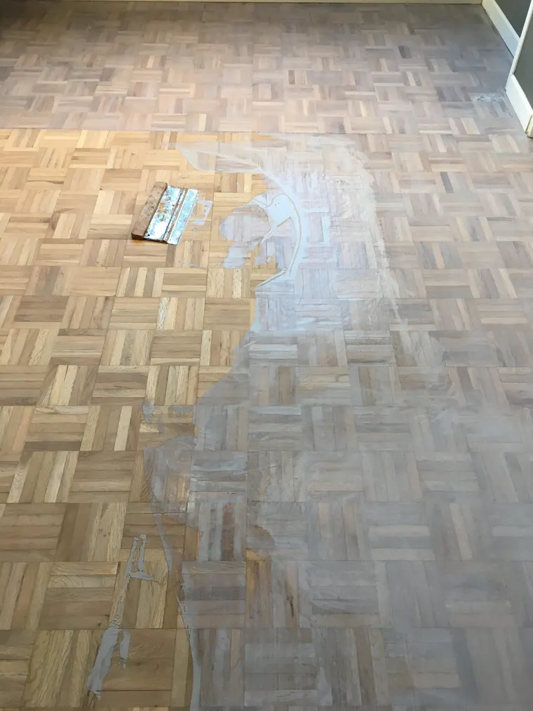 Teñido en gris de parquet de roble encolado en Barcelona 1 IMG 2656 fm opt